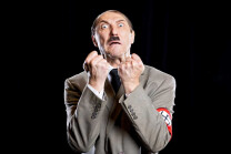 U Hitlerů v kuchyni – silvestrovský speciál